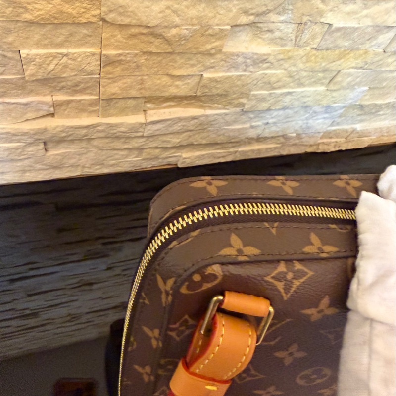 Lv M44754絕版限量老花soft trunk郵差包-13