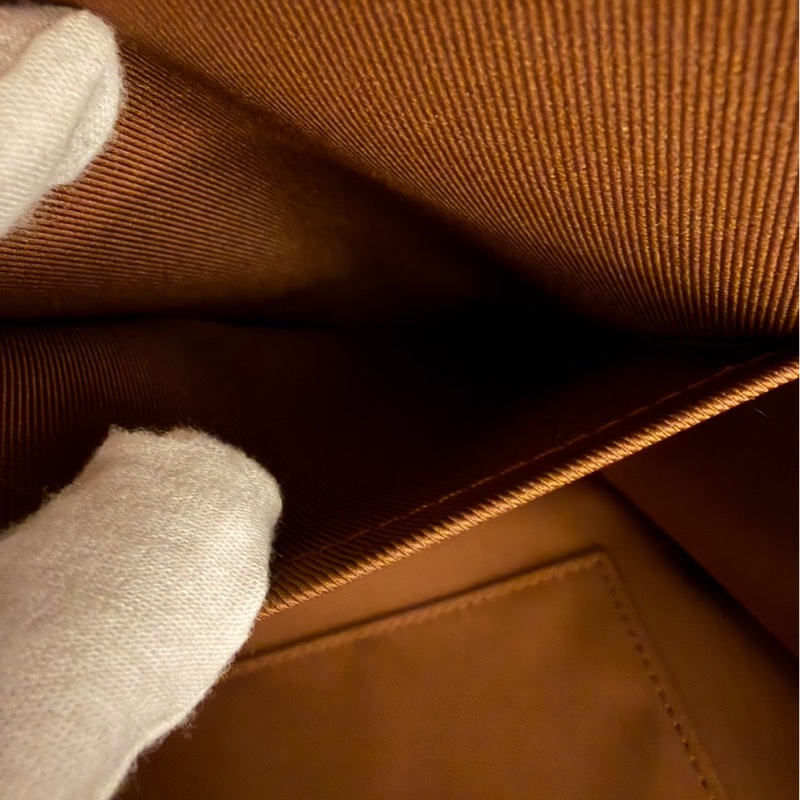 Lv M44754絕版限量老花soft trunk郵差包-26