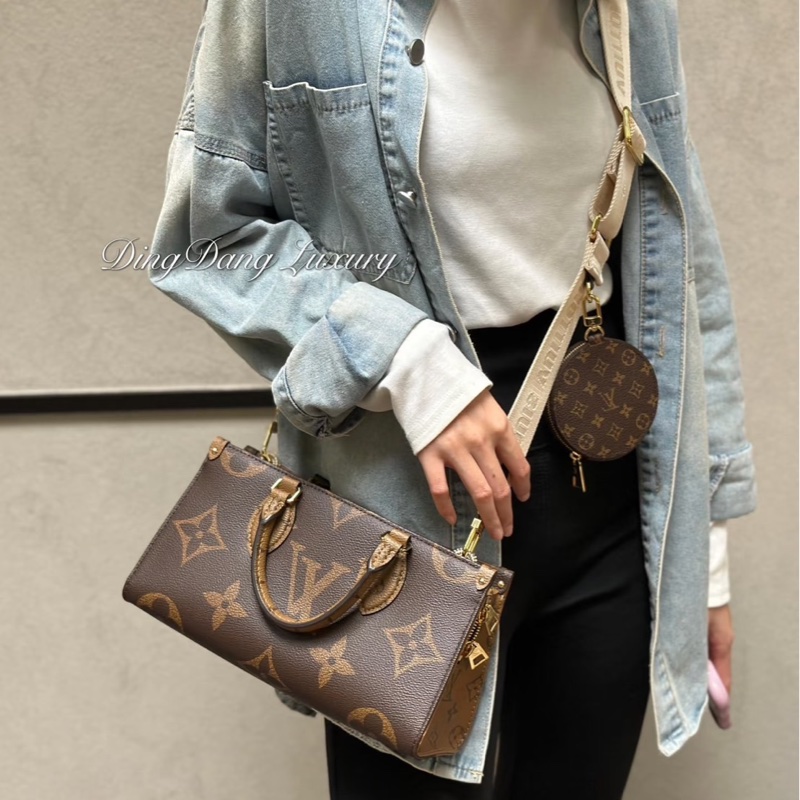 LV M46653 OnTheGo East West系列Reverse皮革飾邊帆布手提包 斜背包-3