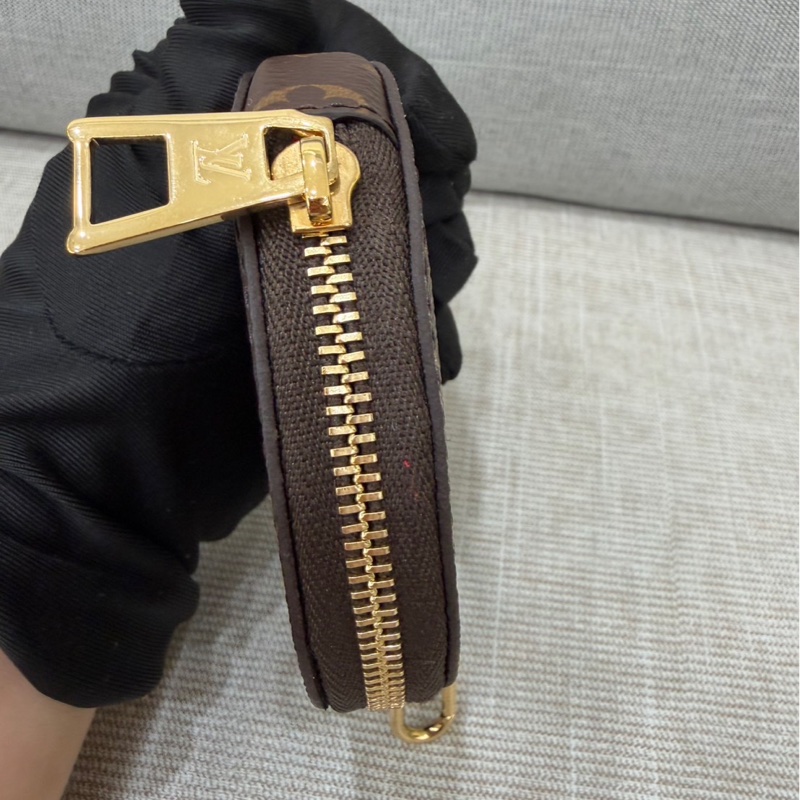 LV M46653 OnTheGo East West系列Reverse皮革飾邊帆布手提包 斜背包-44