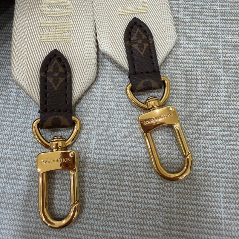 LV M46653 OnTheGo East West系列Reverse皮革飾邊帆布手提包 斜背包-45