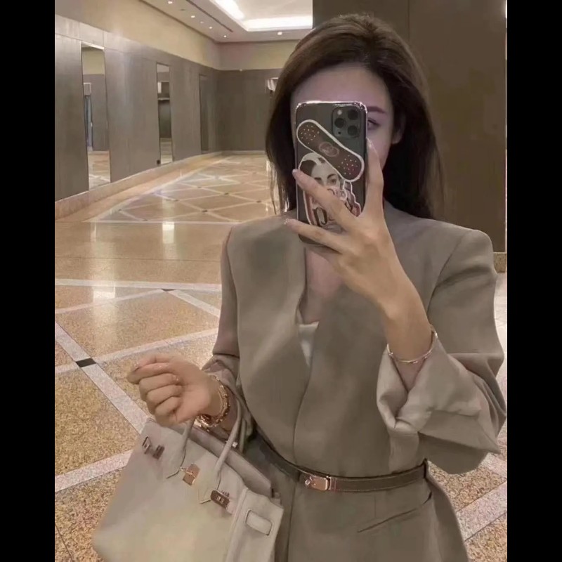 🌟全新25年台灣購🌟 原價3萬8 Kelly 18腰帶
大象灰金扣 可調節-3