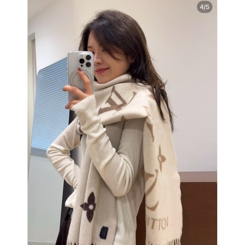 LV  Reykjavik Gradient漸變色羊絨圍巾-全新⭐️購於SOGO復興館-7