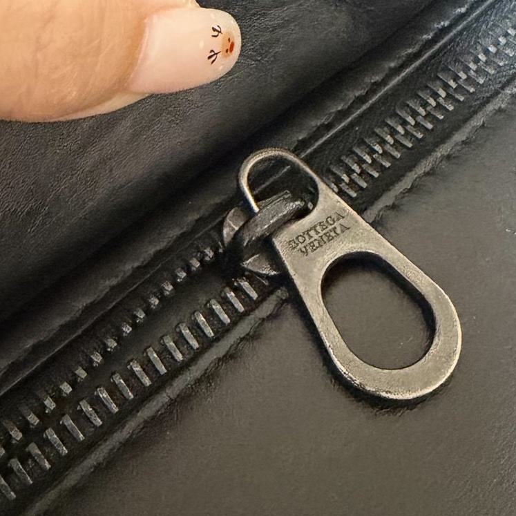 BV BOTTEGA VENETA 寶緹嘉 編織 黑色 公事包 斜背包 肩寬包 側背包 郵差包-32