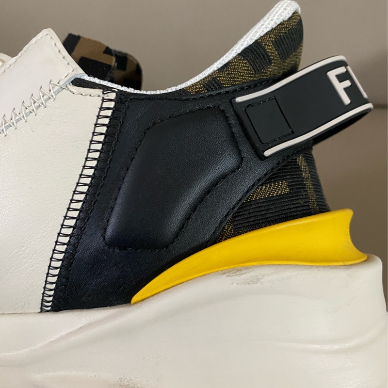 FENDI Sneakers-2