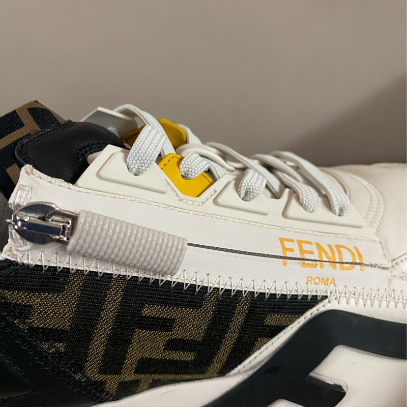 FENDI Sneakers-5