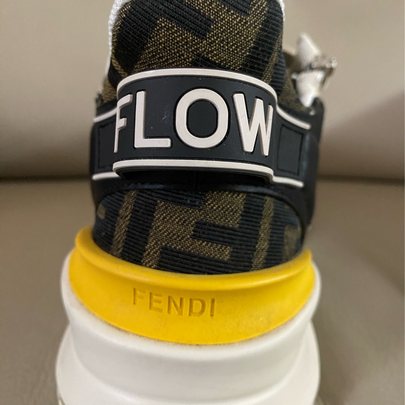 FENDI Sneakers-7
