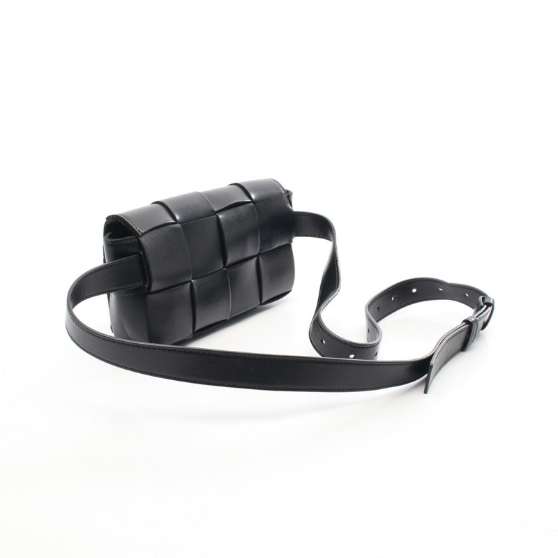 BOTTEGA VENETA Cassette Maxi Intrecciato 腰包 668572 皮革 黑色-1