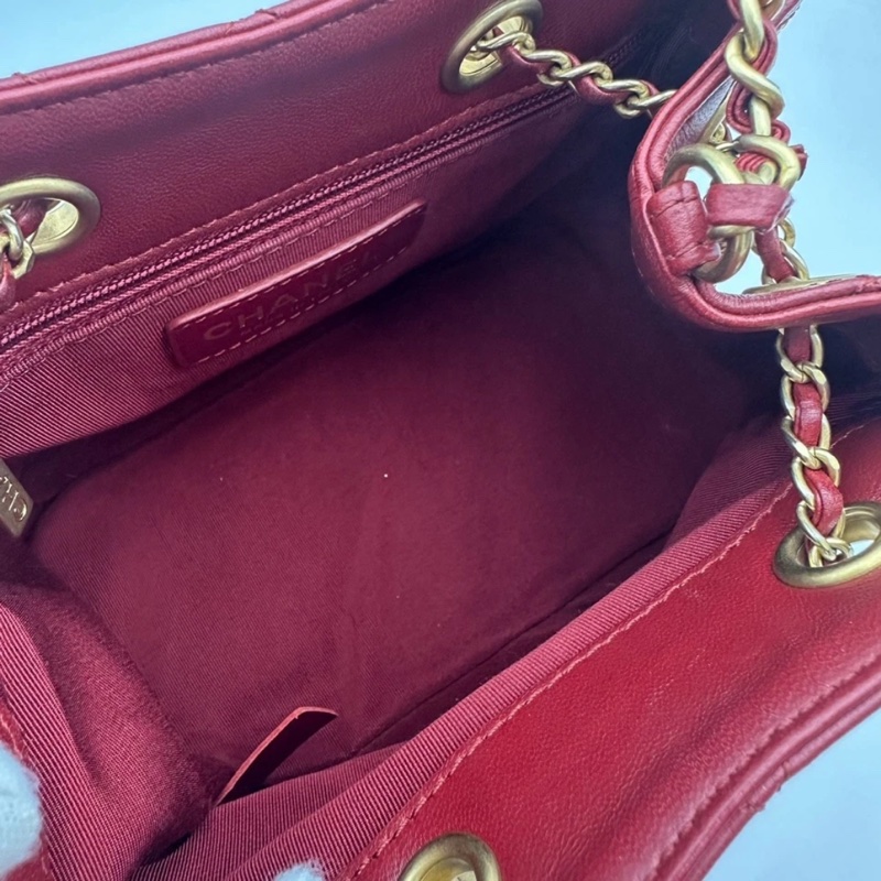 Chanel香奈兒埃及風水桶包，紅色小牛皮，金色五金-5