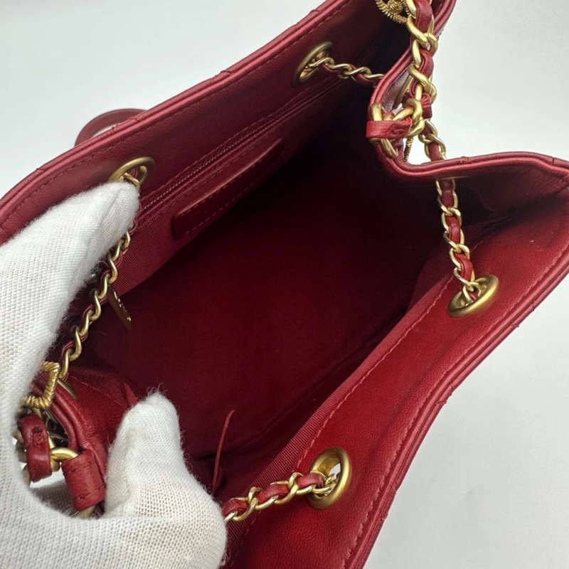 Chanel香奈兒埃及風水桶包，紅色小牛皮，金色五金-6