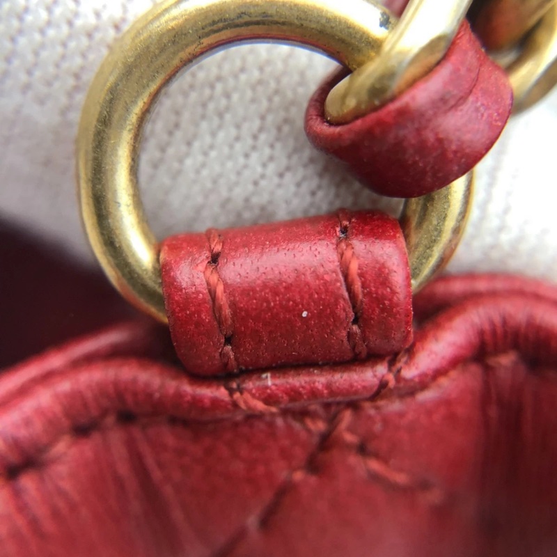 Chanel香奈兒埃及風水桶包，紅色小牛皮，金色五金-12