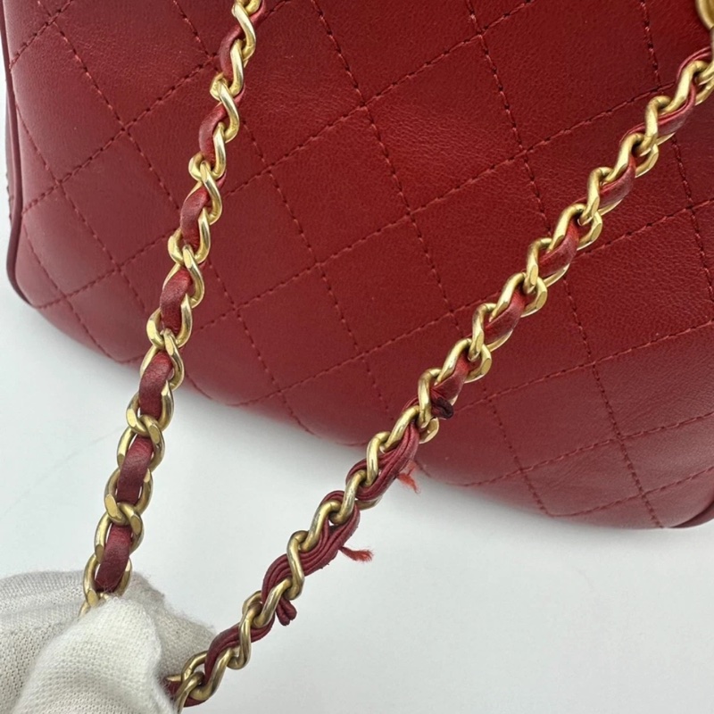 Chanel香奈兒埃及風水桶包，紅色小牛皮，金色五金-18