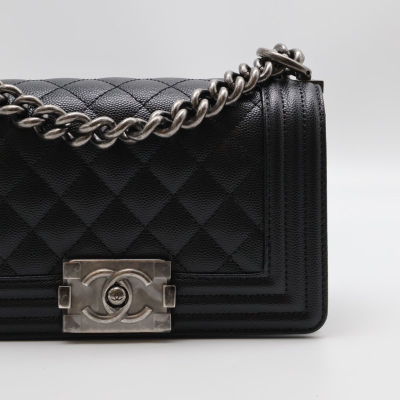 CHANEL Boy20 粒面牛皮口蓋包 - 黑銀-6