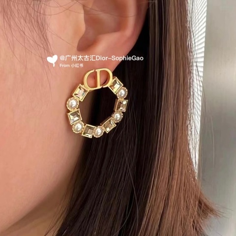 （超新閒置品💝） Dior 方鑽+珍珠耳環 專櫃新款 專櫃售價22000