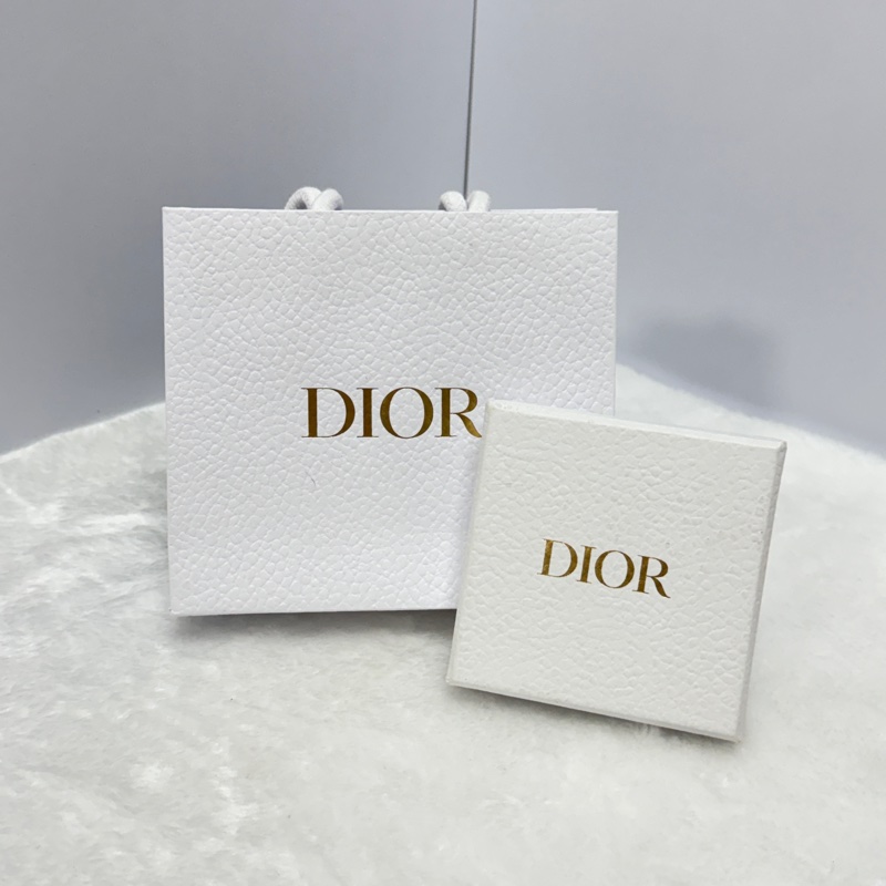(超新閒置品💝) Dior 方鑽+珍珠耳環 專櫃新款 專櫃售價22000-10
