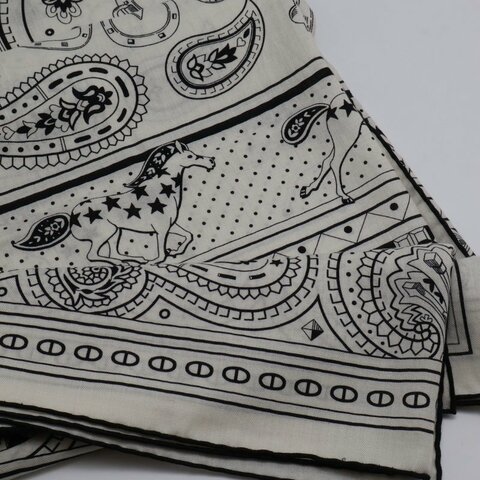 HERMES Cheval de Coeur Bandana披肩 140 - 黑白