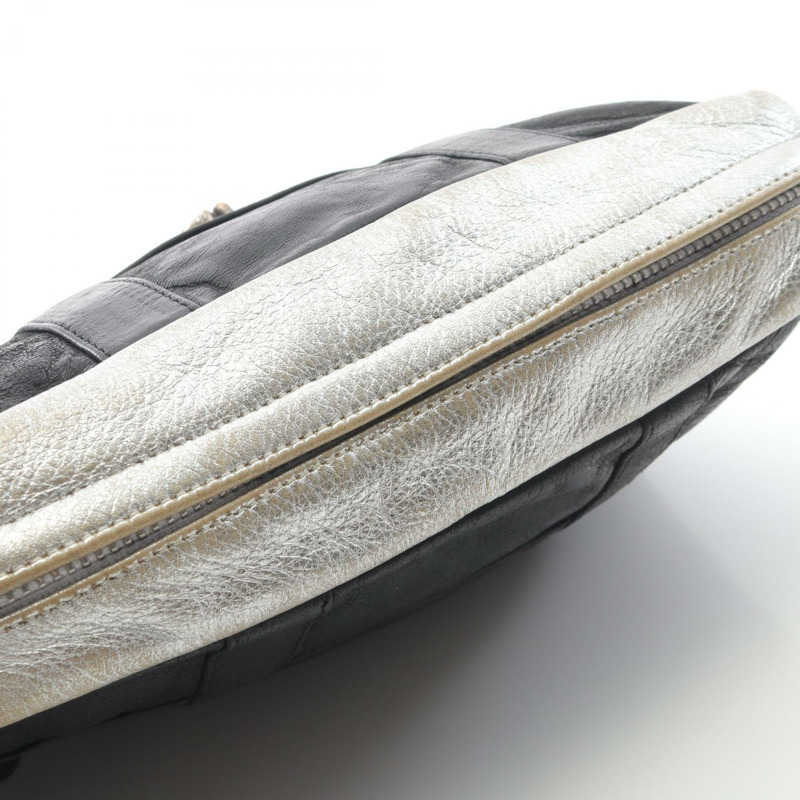 鉻心大匕首拉鍊手拿包,皮革材質,黑色/銀色,二手男士款-6