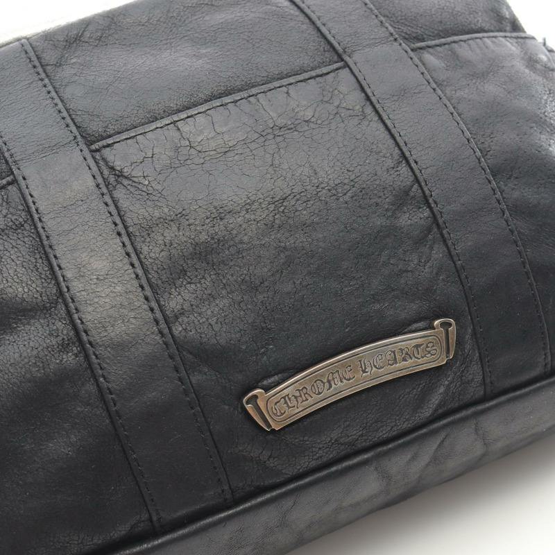 鉻心大匕首拉鍊手拿包,皮革材質,黑色/銀色,二手男士款-7