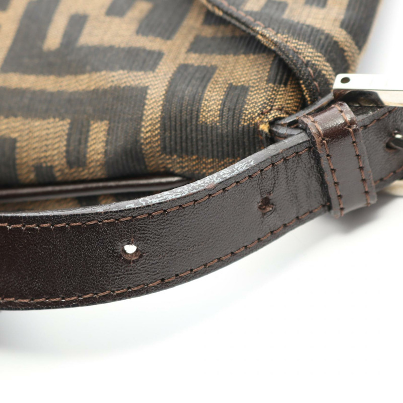 FENDI 棕色帆布皮革肩背包(二手女)-7