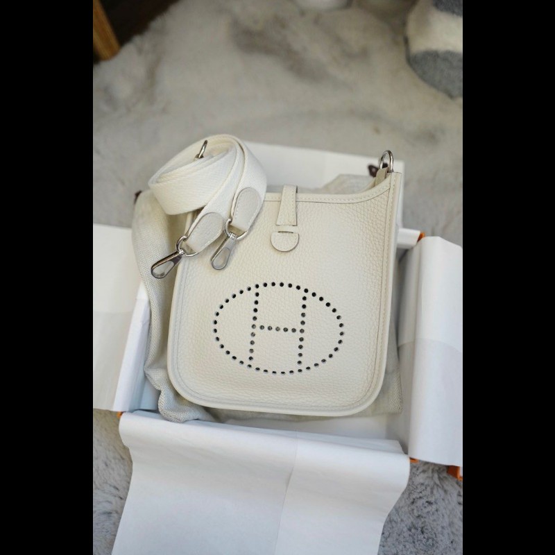 愛馬仕 Hermes Mini evelyne 16 craie 奶昔白銀扣 k刻-4