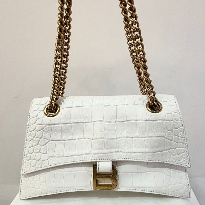 BALENCIAGA白鱷魚壓紋沙漏掀蓋鍊包-0