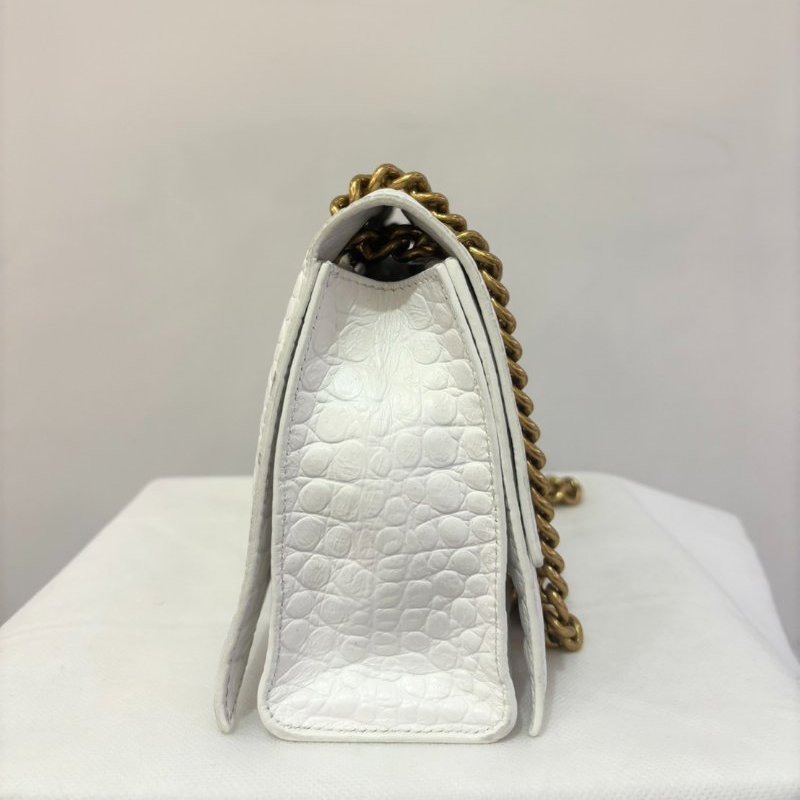 BALENCIAGA白鱷魚壓紋沙漏掀蓋鍊包-8