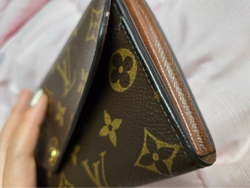 LV 老花信封金扣長夾-9