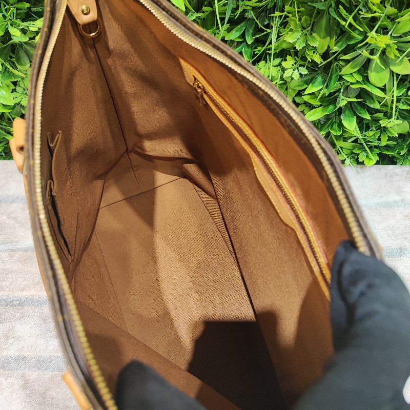 Louis Vuitton Cabas Mezzo-5