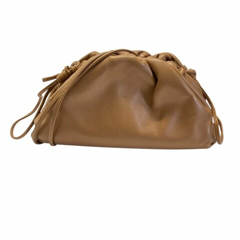 BOTTEGA VENETA 寶緹嘉 THE POUCH 肩背包 小牛皮 焦糖色 金釦