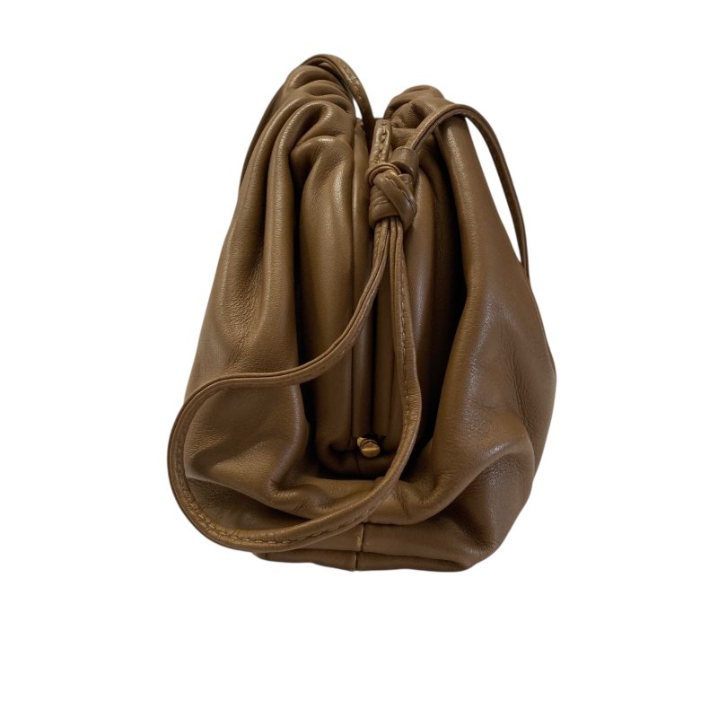 BOTTEGA VENETA 寶緹嘉 THE POUCH 肩背包 小牛皮 焦糖色 金釦-2