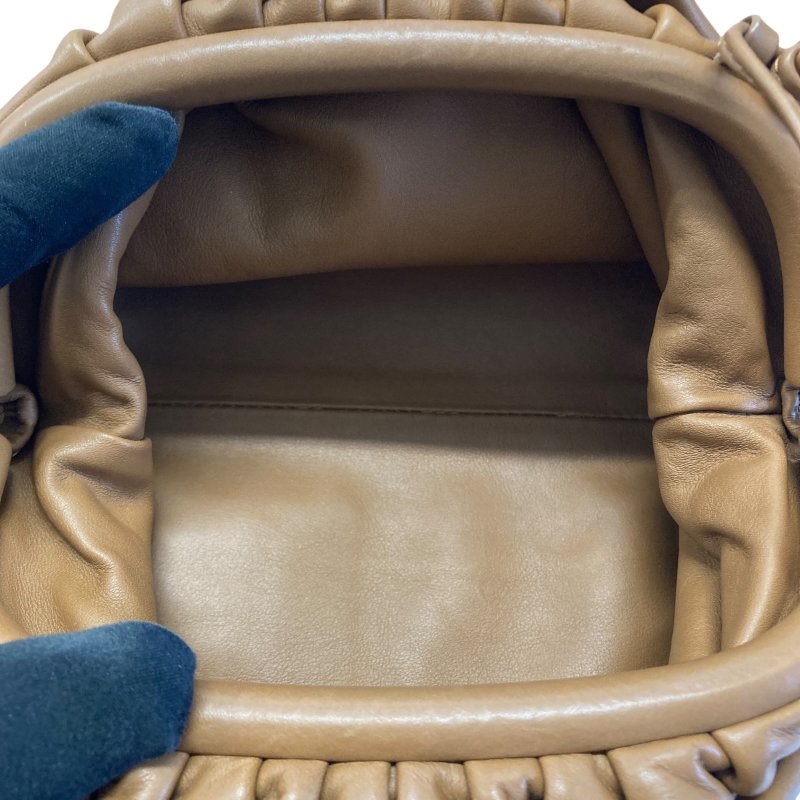 BOTTEGA VENETA 寶緹嘉 THE POUCH 肩背包 小牛皮 焦糖色 金釦-6