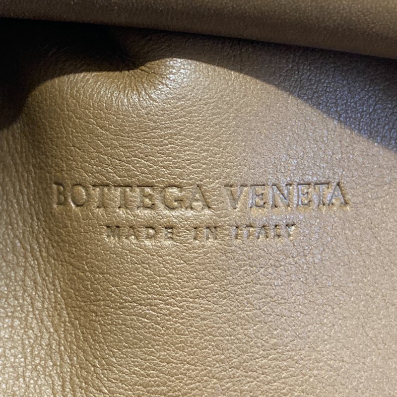 BOTTEGA VENETA 寶緹嘉 THE POUCH 肩背包 小牛皮 焦糖色 金釦-7