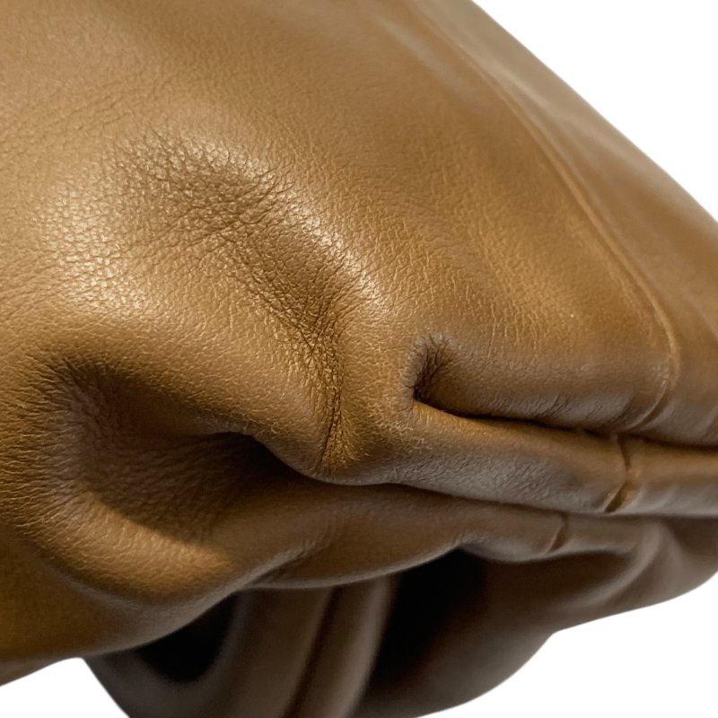 BOTTEGA VENETA 寶緹嘉 THE POUCH 肩背包 小牛皮 焦糖色 金釦-12