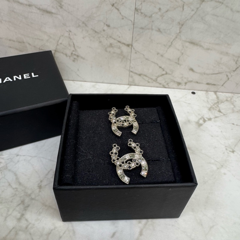 Chanel 水鑽拚黑雙C耳環-2