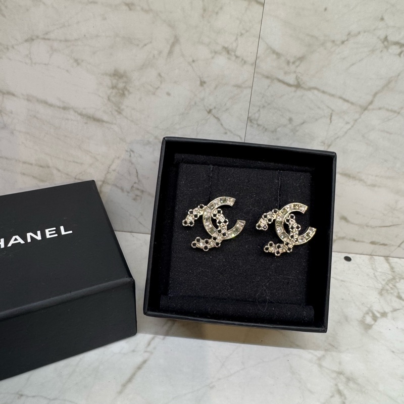 Chanel 水鑽拚黑雙C耳環-4