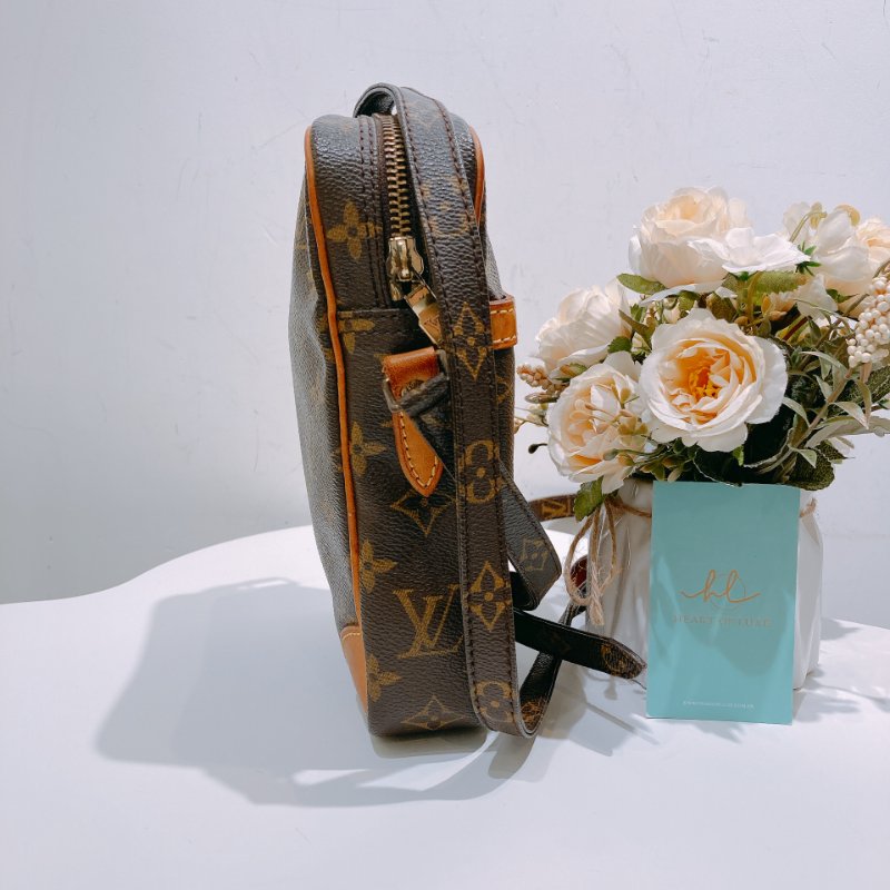 TW4576 Louis Vuitton 路易威登 經典Logo 復古 肩背包 Vintage Monogram Dunoe Shoulder Bag-3