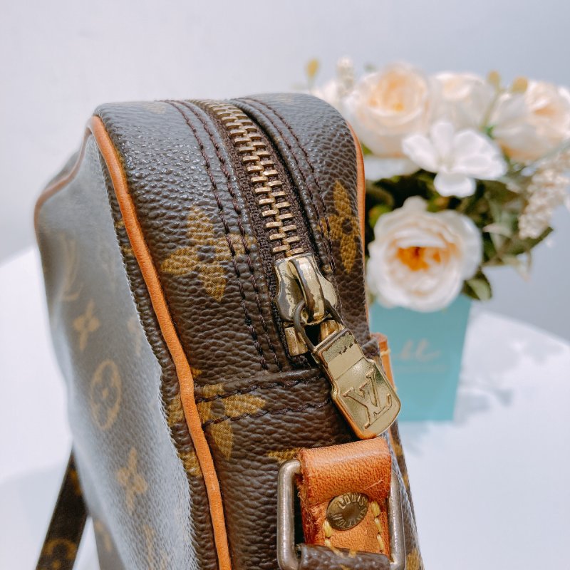 TW4576 Louis Vuitton 路易威登 經典Logo 復古 肩背包 Vintage Monogram Dunoe Shoulder Bag-13