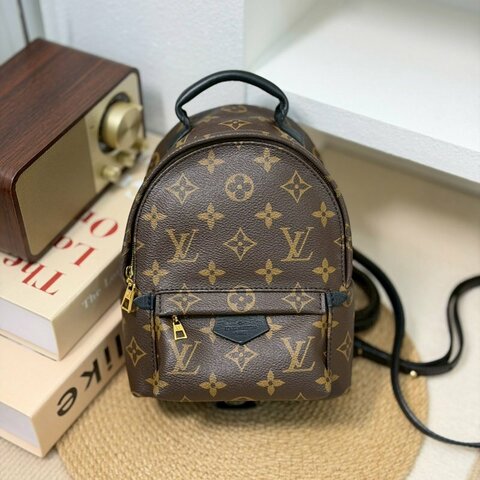 🏷LV．Mini 小書包 M44873