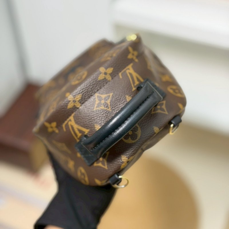 🏷LV.Mini 小書包 M44873-9