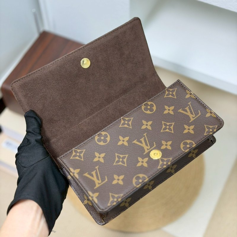 (大全配、台灣購證)🏷LV.Lily woc M82509-15