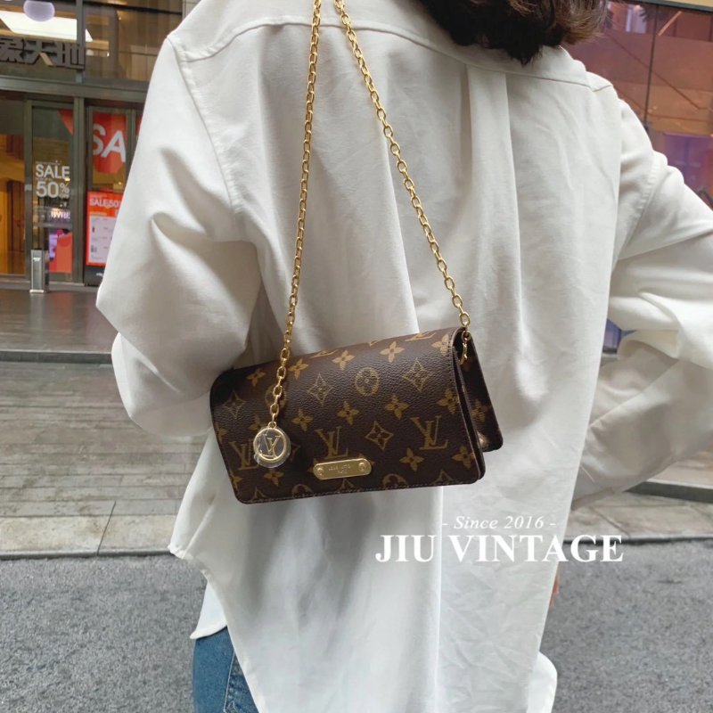 (大全配、台灣購證)🏷LV.Lily woc M82509-19