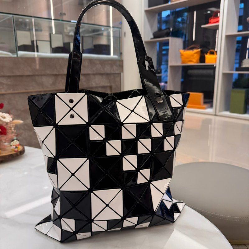 *SHIHNA名牌精品*BAOBAO ISSEY MIYAKE 三宅一生 6x6亮面手提包-6