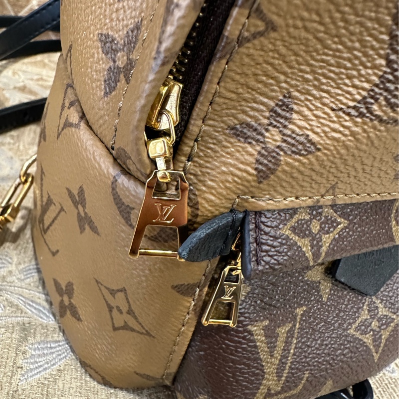 LV 雙色原花金釦Palm springs Mini小書包 M44873-6