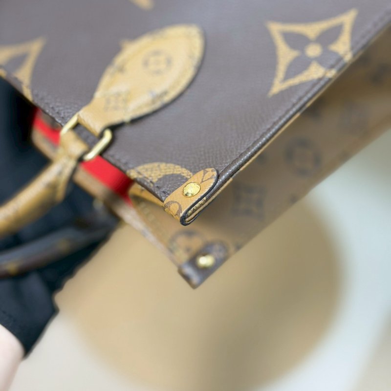 🏷LV.OnTheGo PM 芯片款 M46373-9