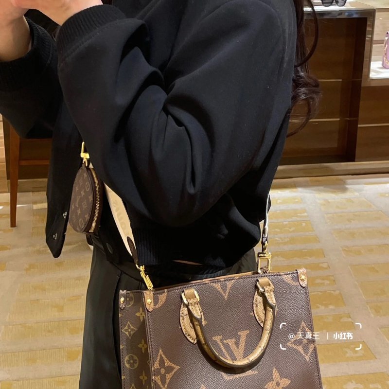 🏷LV.OnTheGo PM 芯片款 M46373-37