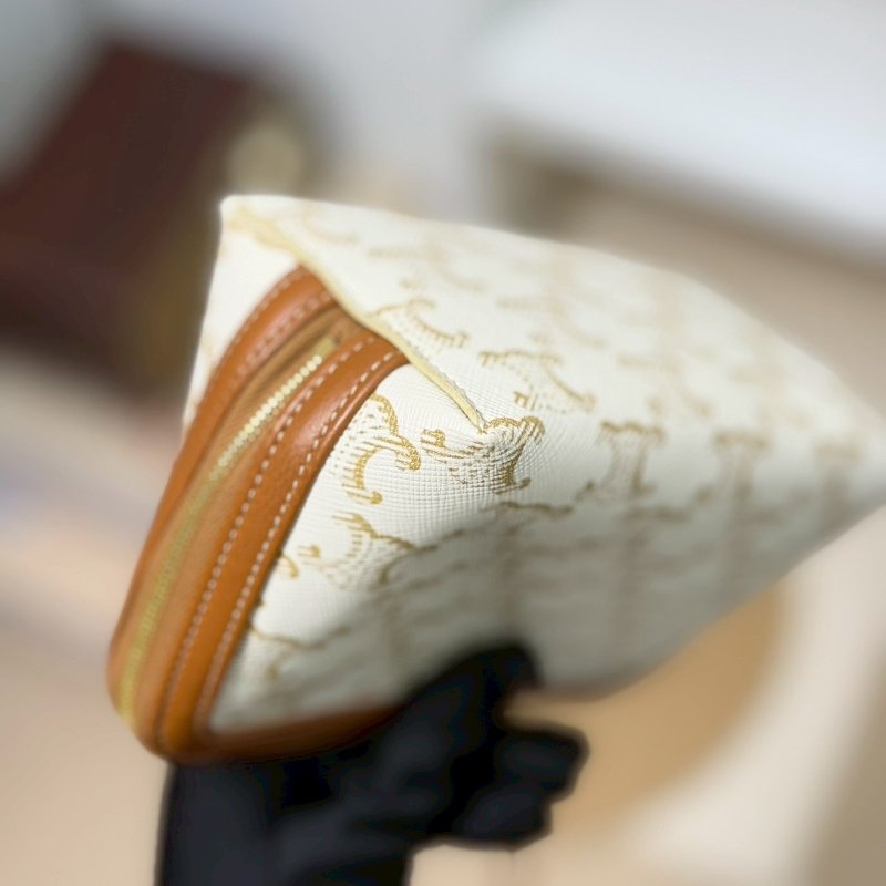 🏷Celine．Mini 貝殼包/客人寄賣-4