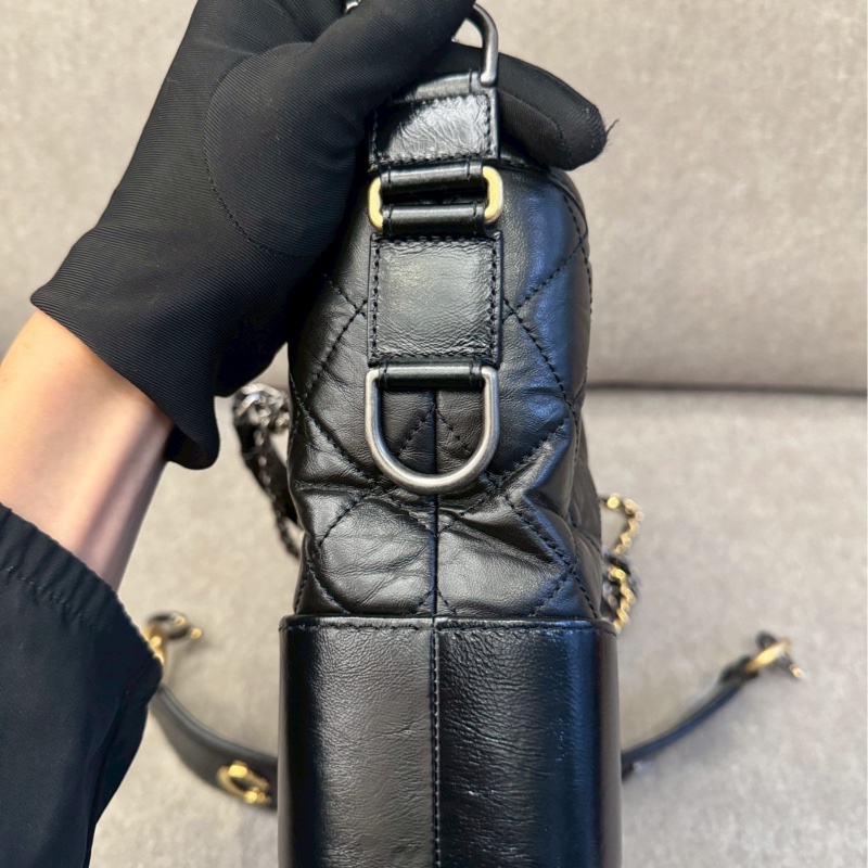 香奈兒 黑色流浪包-1