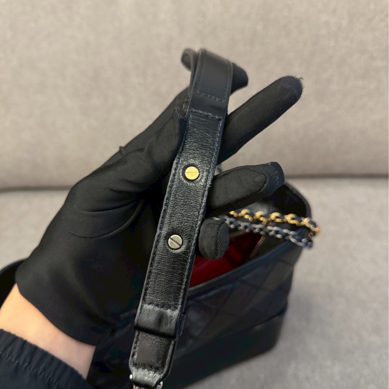 香奈兒 黑色流浪包-9