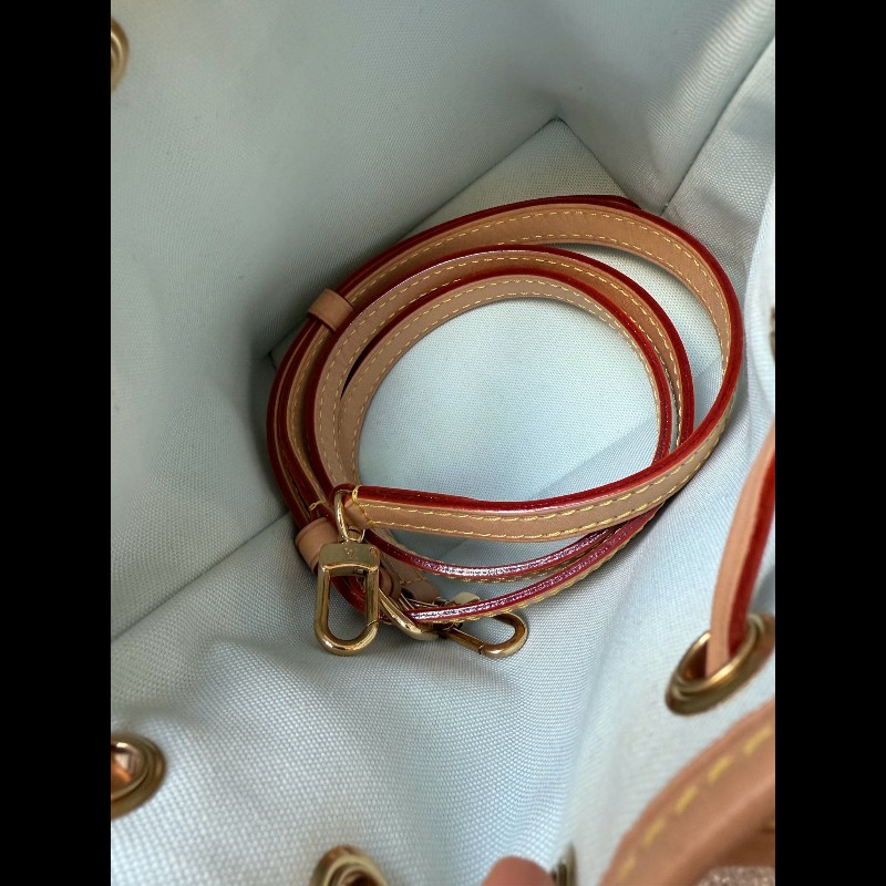 LV nano noe
彩色棋盘格-3