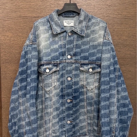 巴黎世家滿版logo牛仔外套